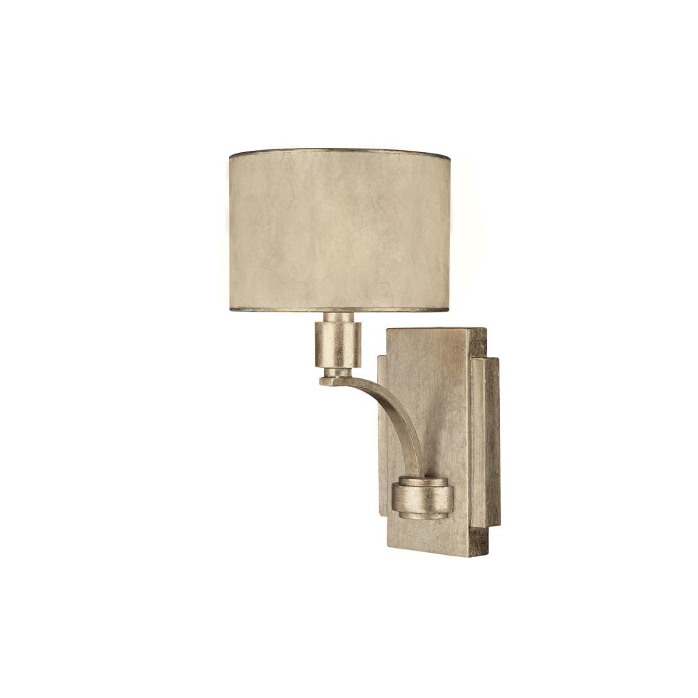 1 Light Sconce